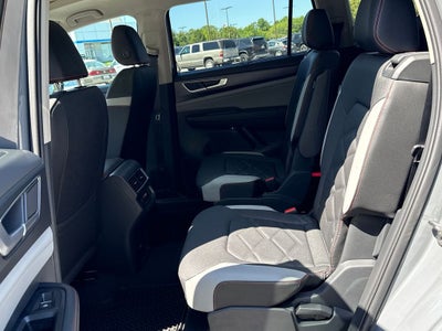 2026 Volkswagen Atlas 2.0T Peak Edition 4MOTION