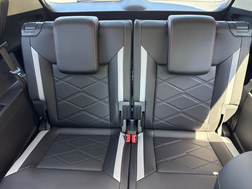 2026 Volkswagen Atlas 2.0T Peak Edition 4MOTION