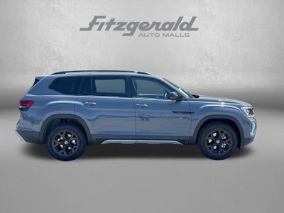 2026 Volkswagen Atlas 2.0T Peak Edition 4MOTION