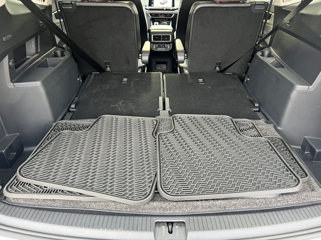2024 Volkswagen Atlas 2.0T Peak Edition SE w/Technology