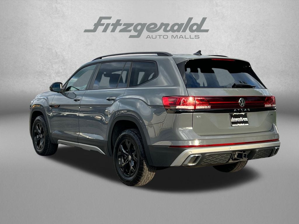 2024 Volkswagen Atlas 2.0T Peak Edition SE w/Technology
