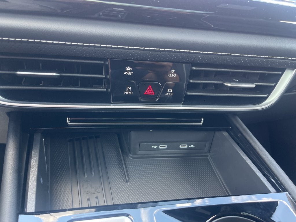 2026 Volkswagen Atlas Cross Sport SEL Premium R-Line