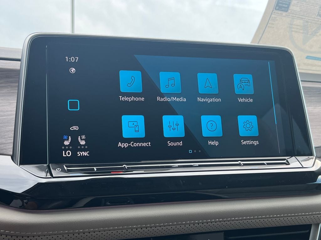 2026 Volkswagen Atlas 2.0T SEL Premium R-Line