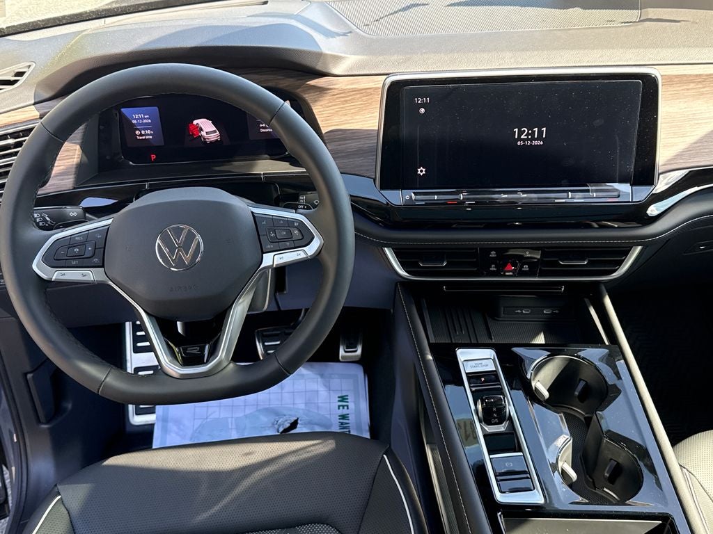 2026 Volkswagen Atlas 2.0T SEL Premium R-Line