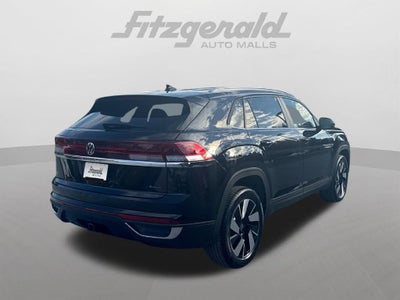 2026 Volkswagen Atlas Cross Sport SE w/Technology