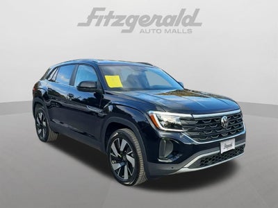 2026 Volkswagen Atlas Cross Sport SE w/Technology