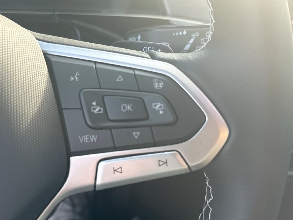 2026 Volkswagen Atlas Cross Sport SE w/Technology