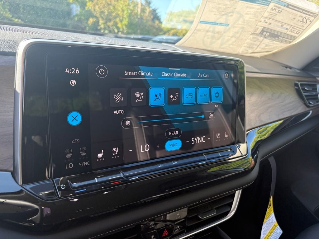 2026 Volkswagen Atlas 2.0T SE w/ Technology