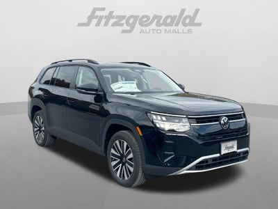 2027 Volkswagen Atlas SE w/Technology