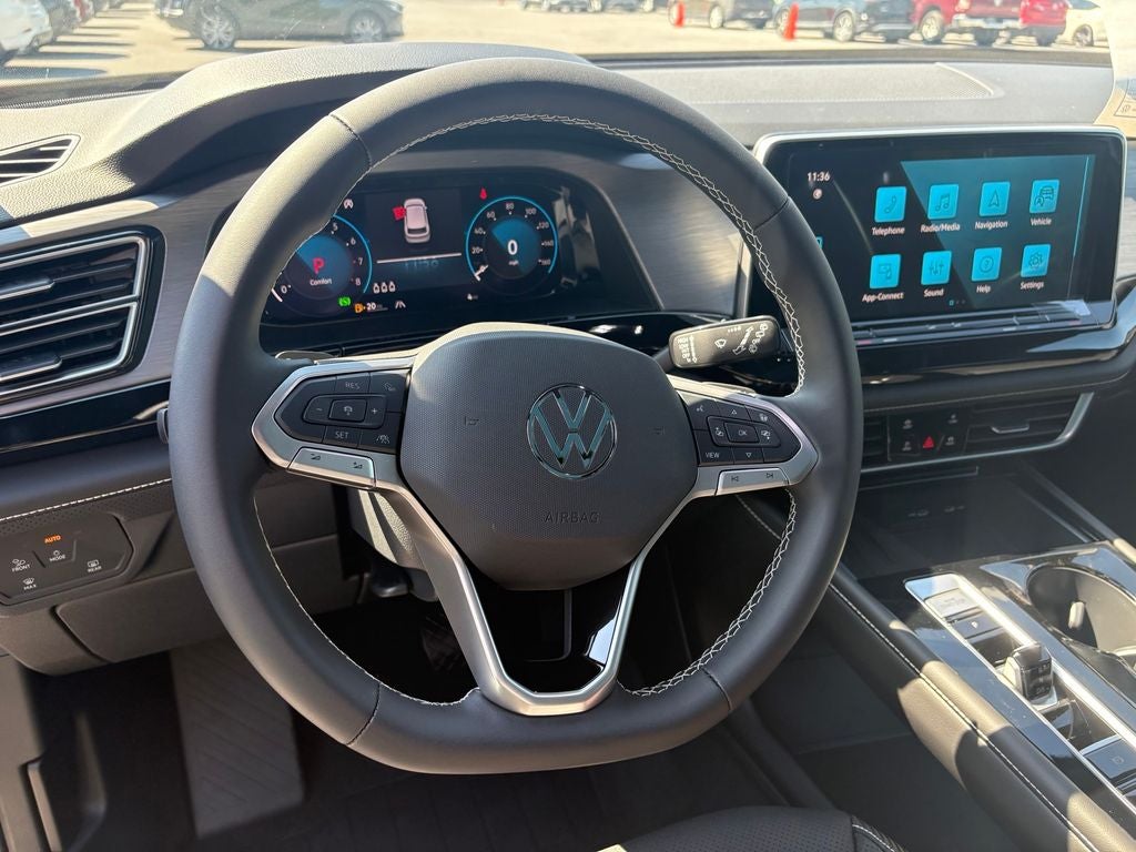 2026 Volkswagen Atlas Cross Sport 2.0T SE w/Technology