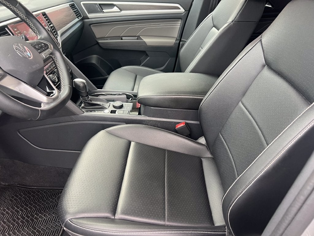 2022 Volkswagen Atlas 2.0T SE w/Technology