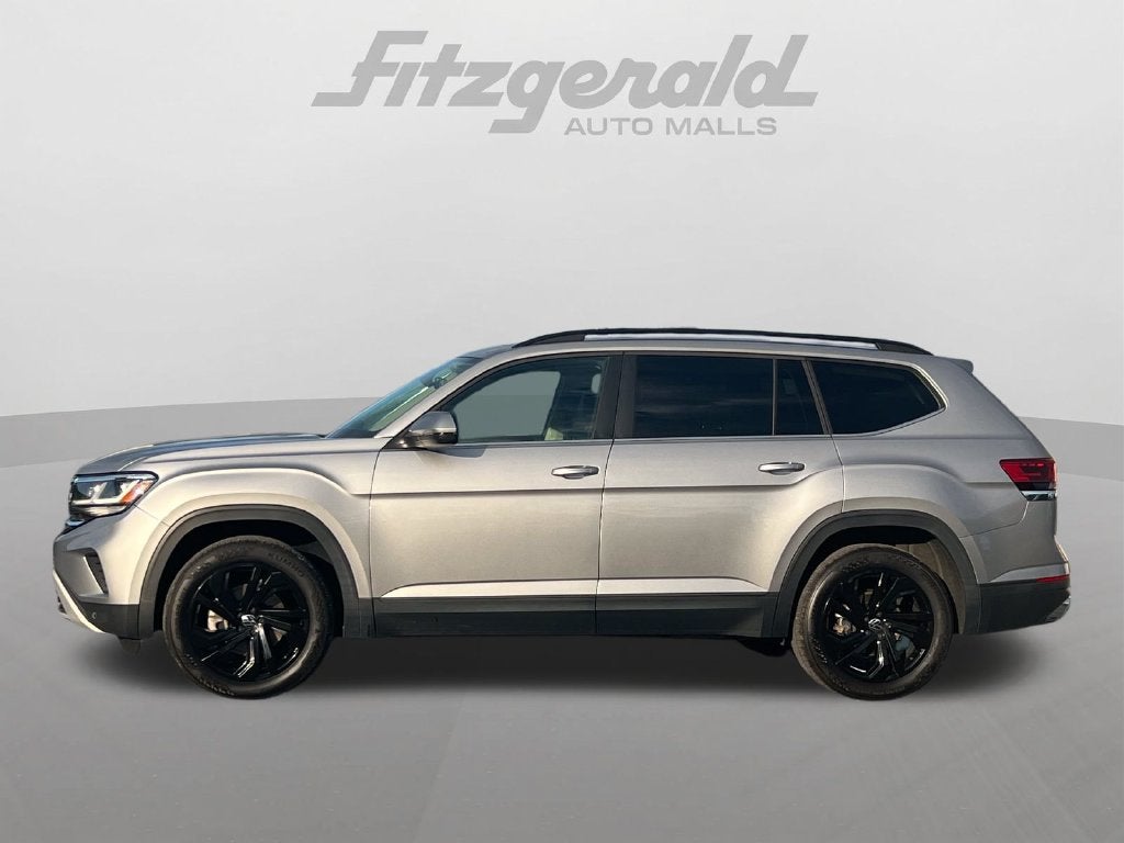 2022 Volkswagen Atlas 2.0T SE w/Technology