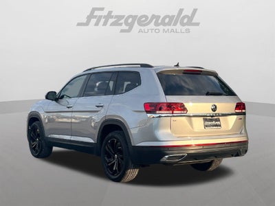 2022 Volkswagen Atlas 2.0T SE w/Technology