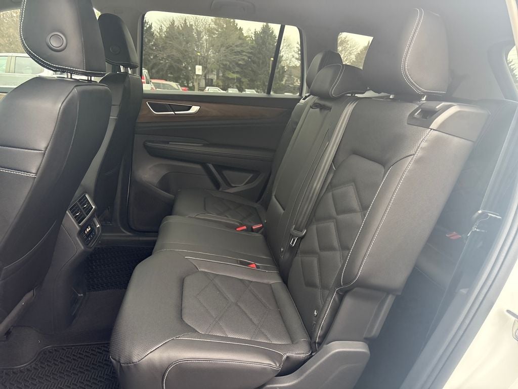 2026 Volkswagen Atlas 2.0T SE