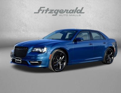 2022 Chrysler 300 Touring L