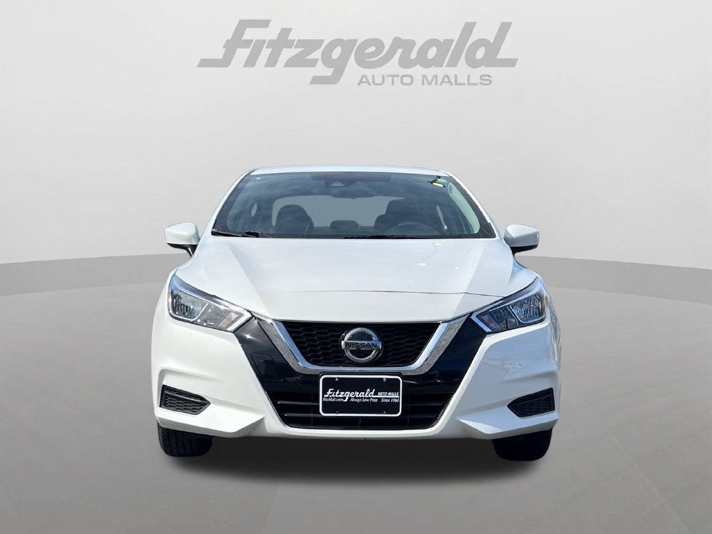 2022 Nissan Versa 1.6 SV