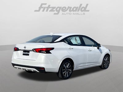 2022 Nissan Versa 1.6 SV