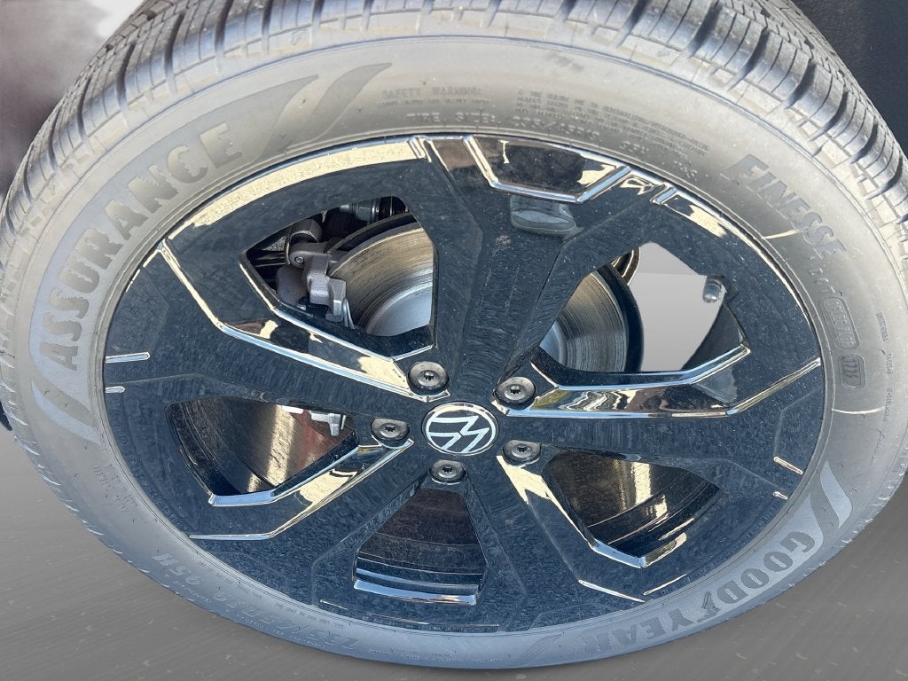 2027 Volkswagen Taos 1.5T SEL