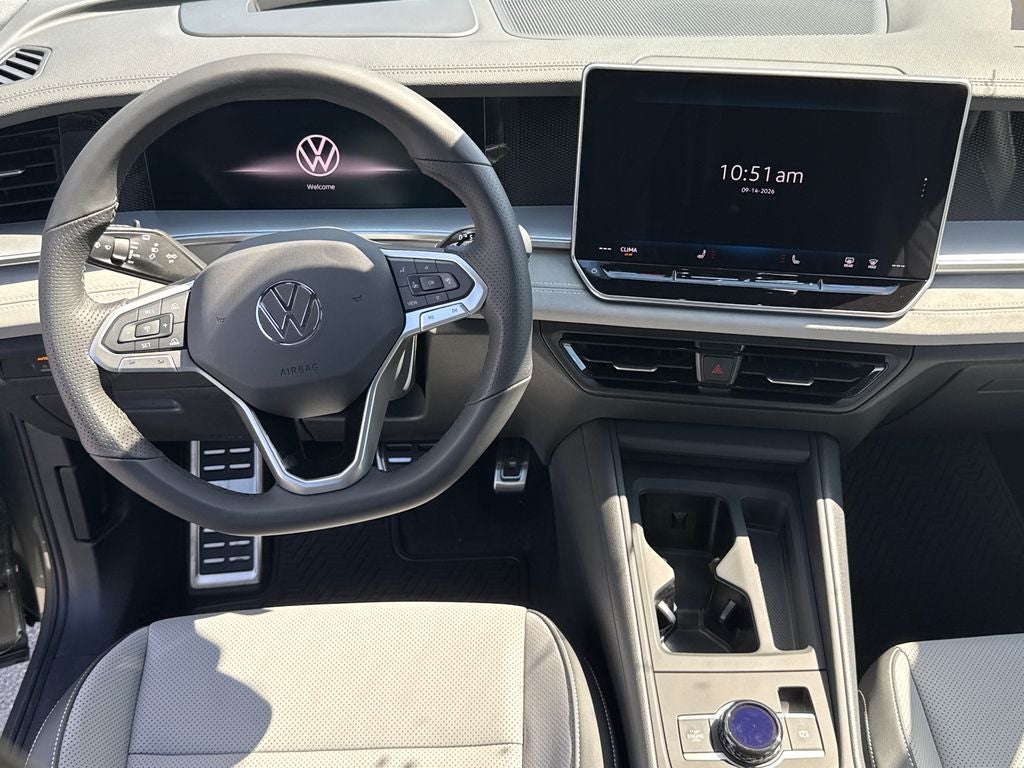 2026 Volkswagen Tiguan 2.0T SE R-Line Black