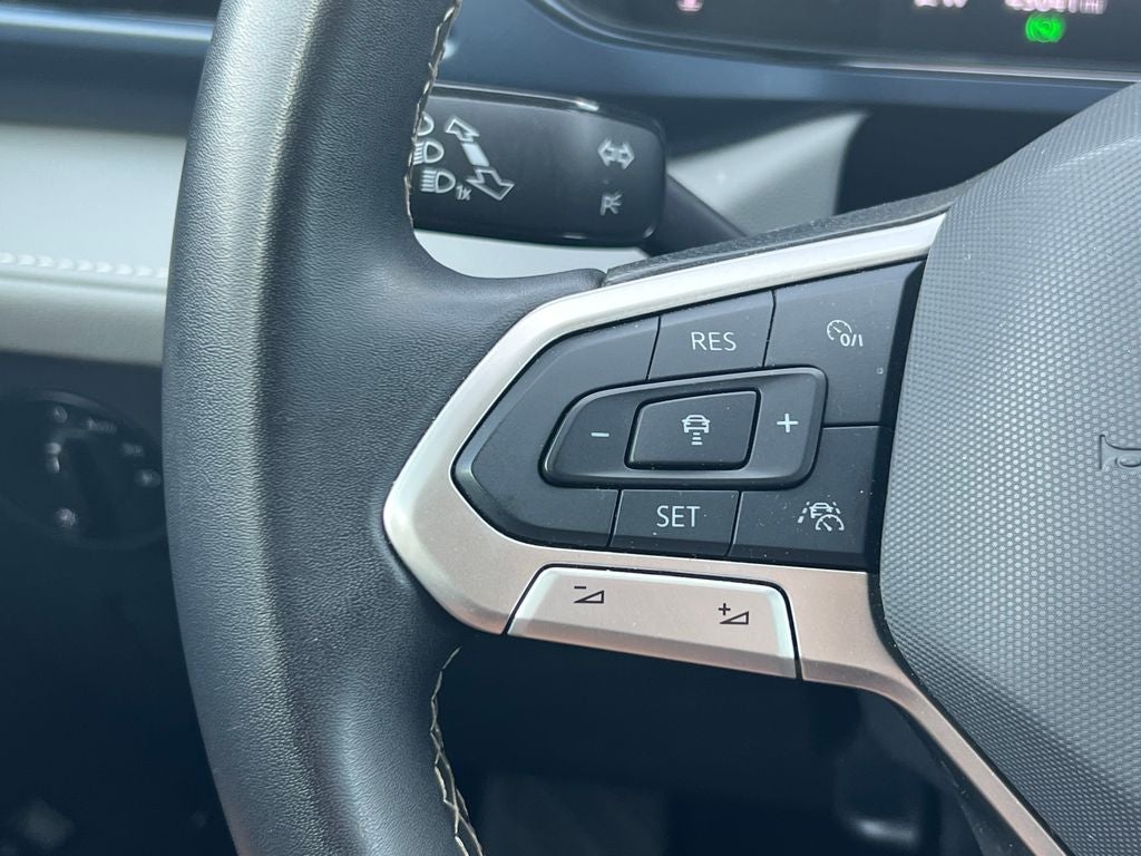 2024 Volkswagen Taos SE