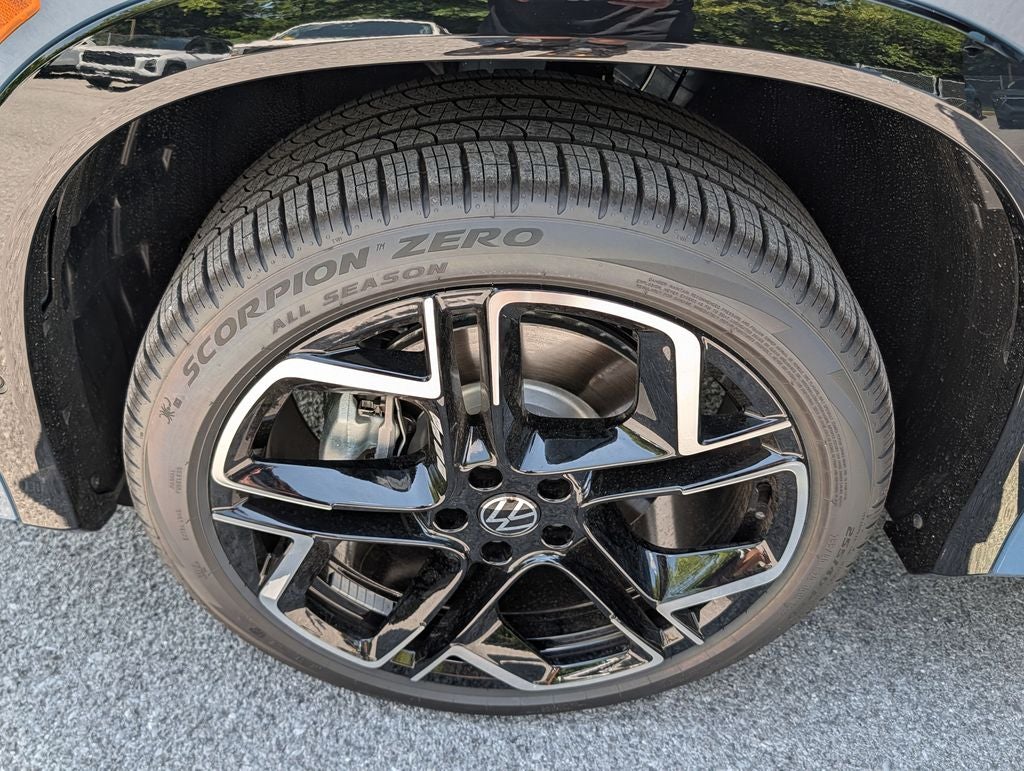 2026 Volkswagen Tiguan 2.0T SEL R-Line Turbo