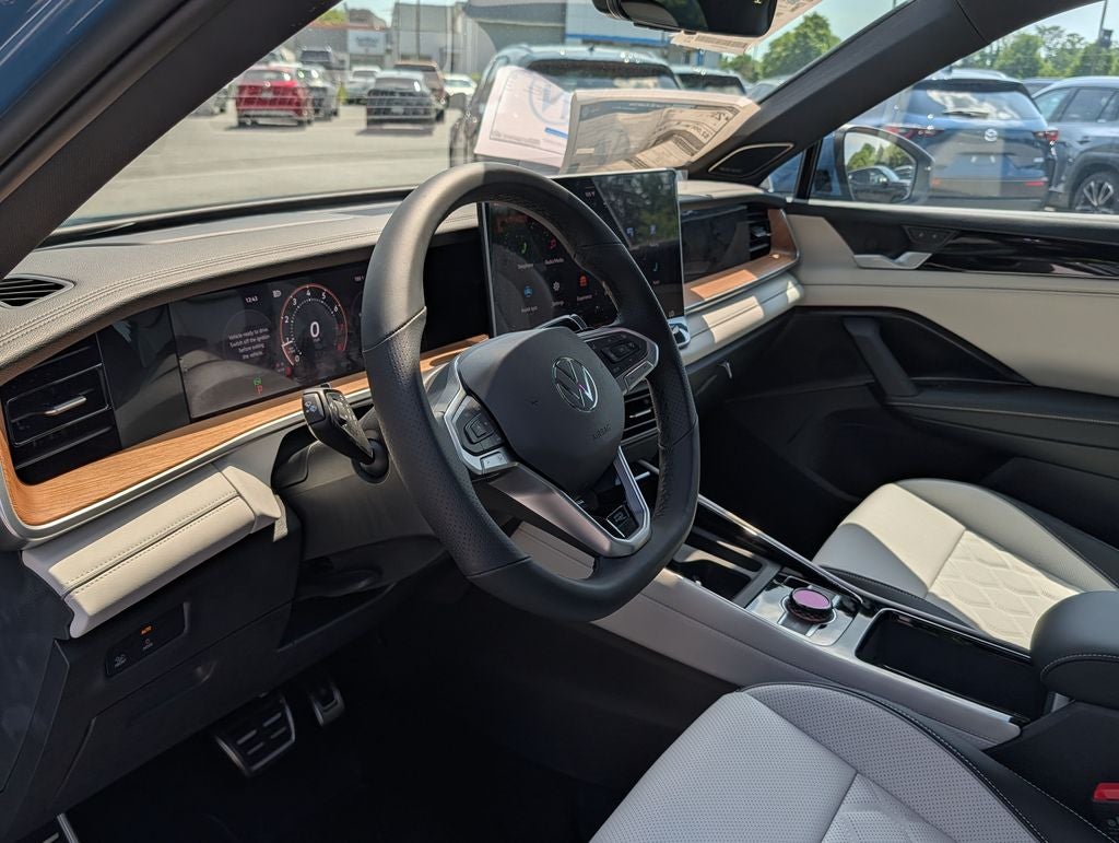 2026 Volkswagen Tiguan 2.0T SEL R-Line Turbo