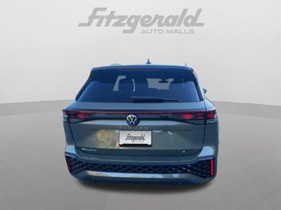 2026 Volkswagen Tiguan SEL R-Line Turbo