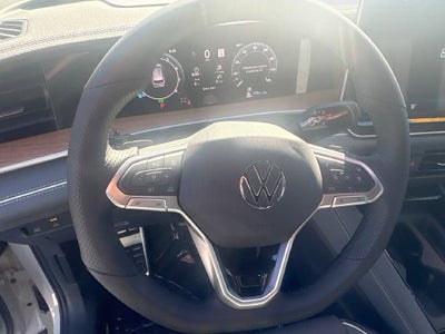2026 Volkswagen Tiguan SEL R-Line Turbo