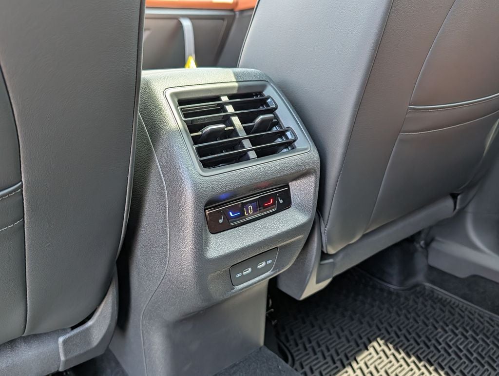 2026 Volkswagen Tiguan 2.0T SEL R-Line Turbo