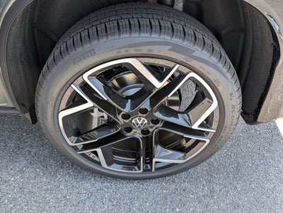 2026 Volkswagen Tiguan 2.0T SEL R-Line Turbo