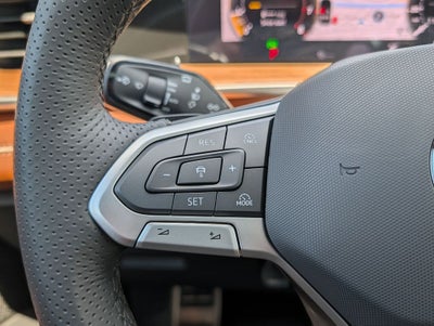 2026 Volkswagen Tiguan 2.0T SEL R-Line Turbo