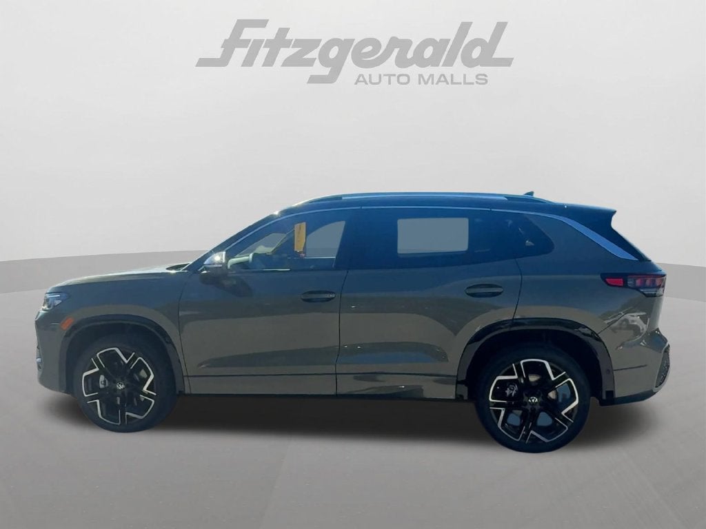 2026 Volkswagen Tiguan SEL R-Line Turbo