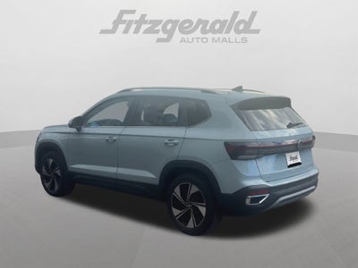 2027 Volkswagen Taos 1.5T SE