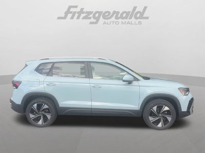 2027 Volkswagen Taos 1.5T SE