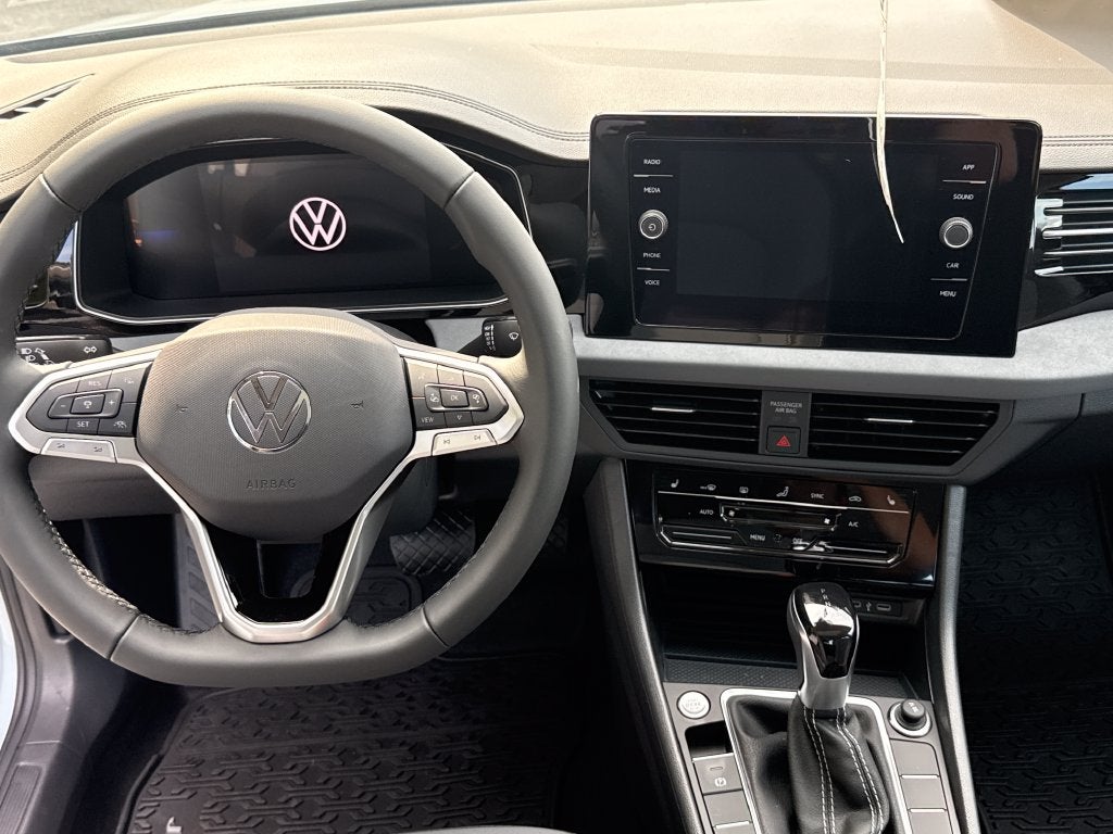2027 Volkswagen Jetta 1.5T SE