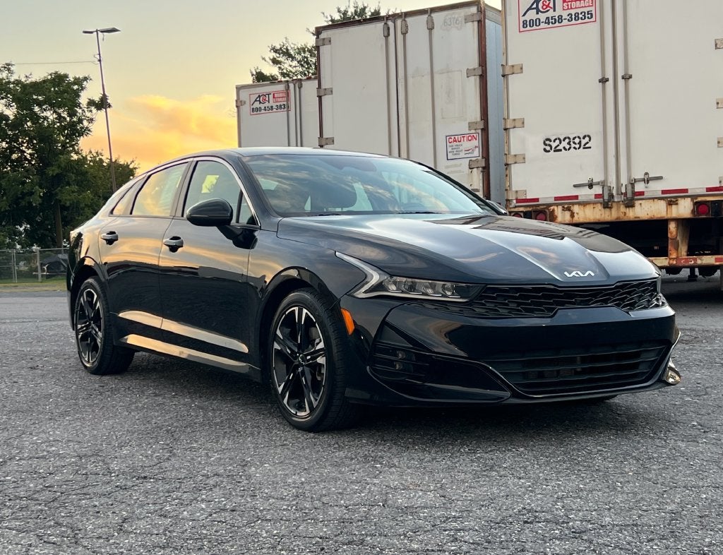2022 Kia K5 GT-Line