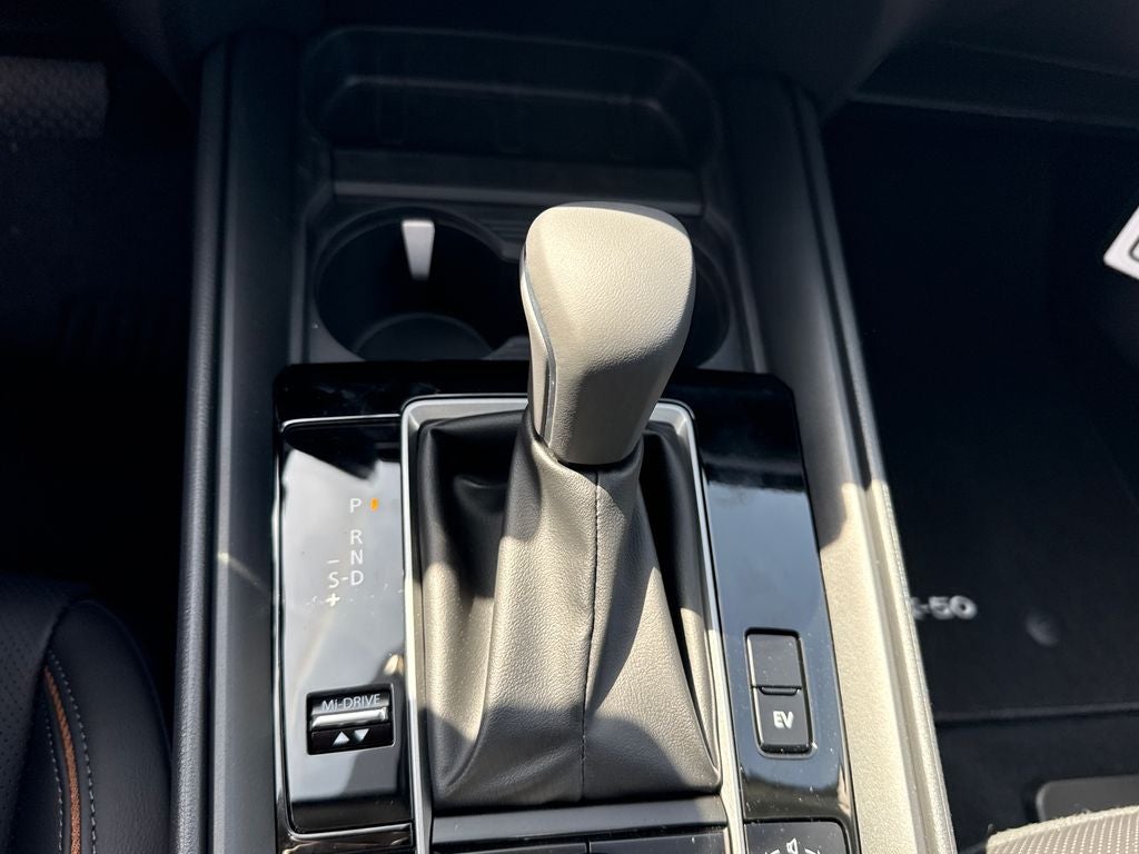 2026 Mazda Mazda CX-50 Hybrid Premium AWD