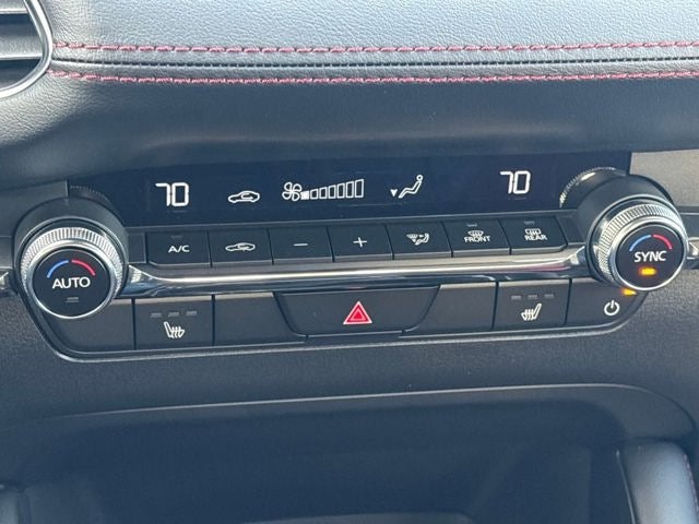 2026 Mazda Mazda3 Sedan 2.5 S Carbon Edition AWD