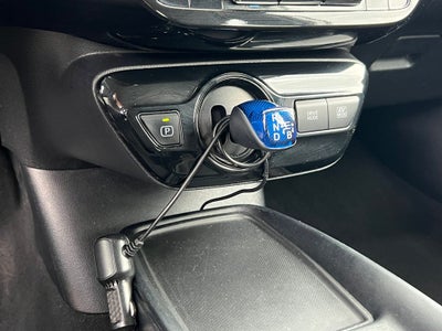 2022 Toyota Prius L Eco