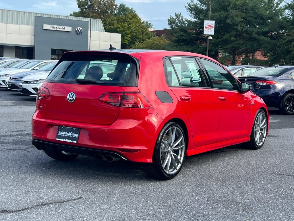 2017 Volkswagen Golf R DCC & Navigation 4Motion