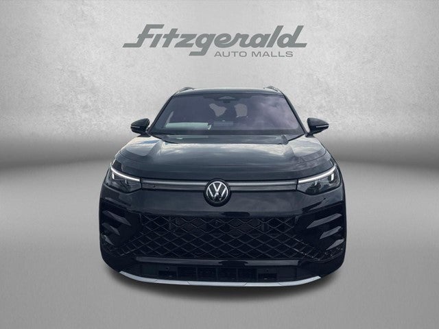 2026 Volkswagen Tiguan SEL R-Line Turbo 4MOTION