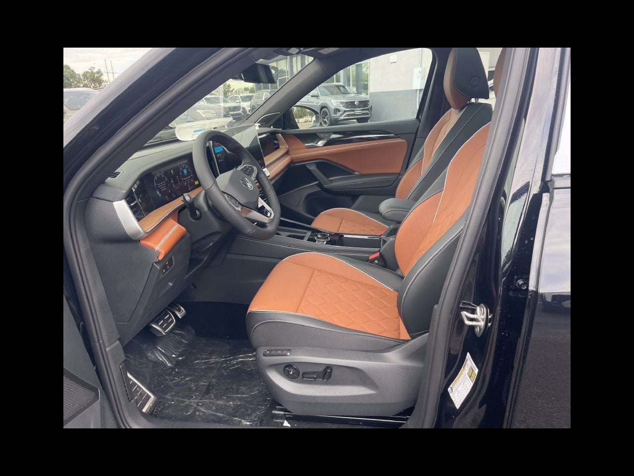 2026 Volkswagen Tiguan SEL R-Line Turbo 4MOTION