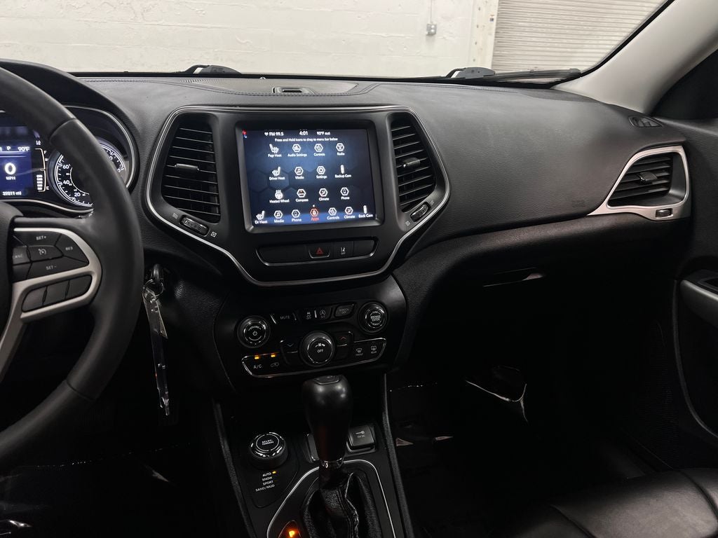 2022 Jeep Cherokee X 4x4