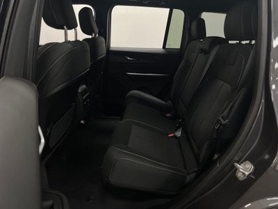 2026 Jeep Grand Cherokee GRAND CHEROKEE LAREDO X 4X2