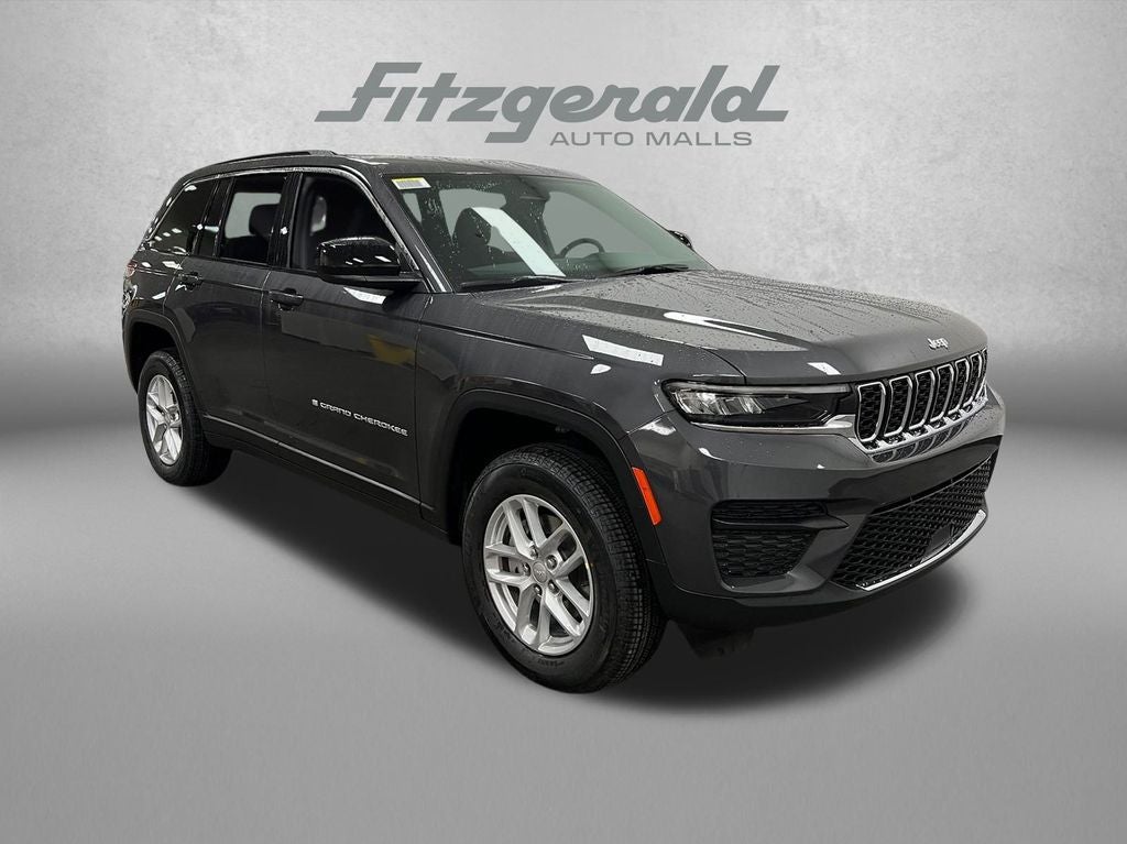 2025 Jeep Grand Cherokee GRAND CHEROKEE LAREDO 4X2