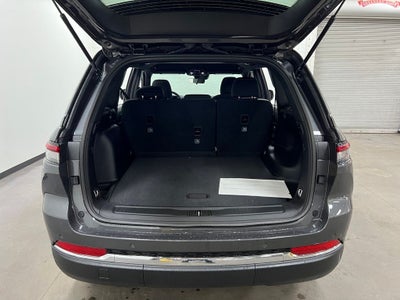 2025 Jeep Grand Cherokee GRAND CHEROKEE LAREDO 4X2