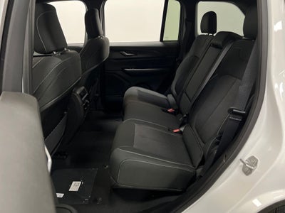 2026 Jeep Grand Cherokee GRAND CHEROKEE LAREDO X 4X2