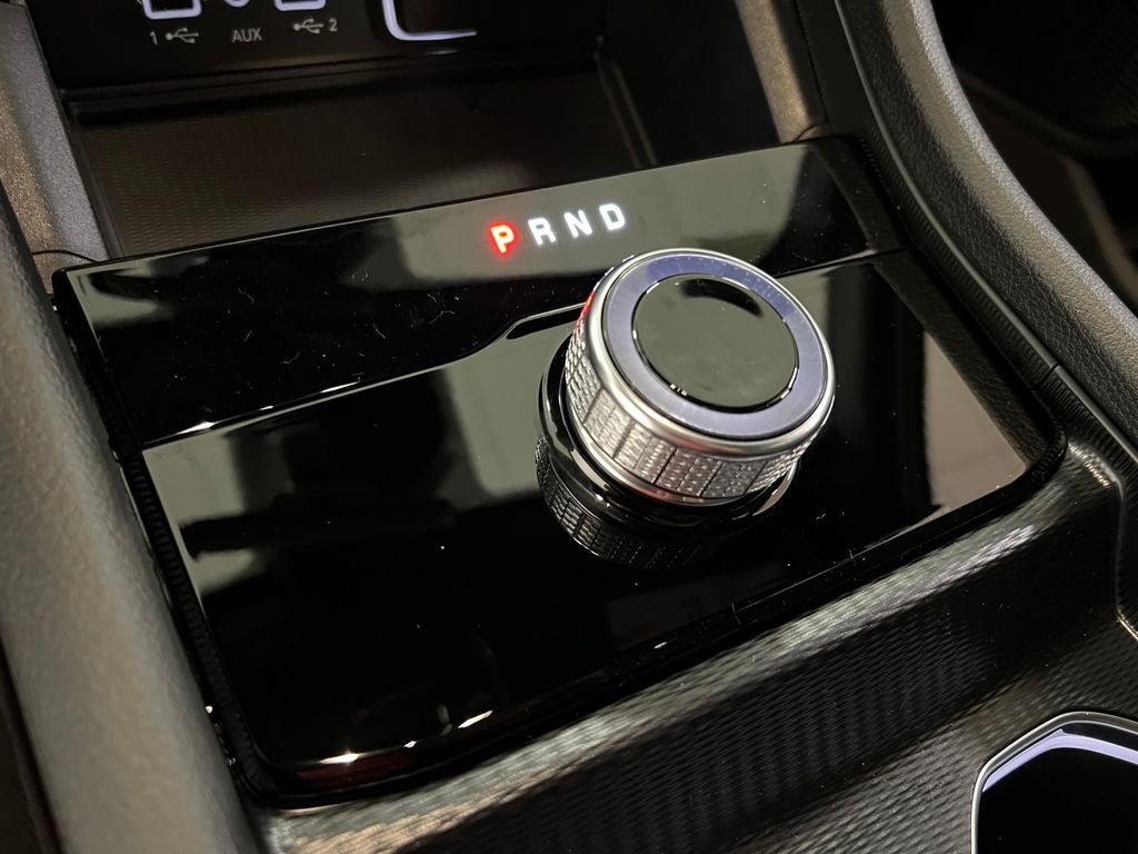 2025 Jeep Grand Cherokee GRAND CHEROKEE LAREDO 4X2