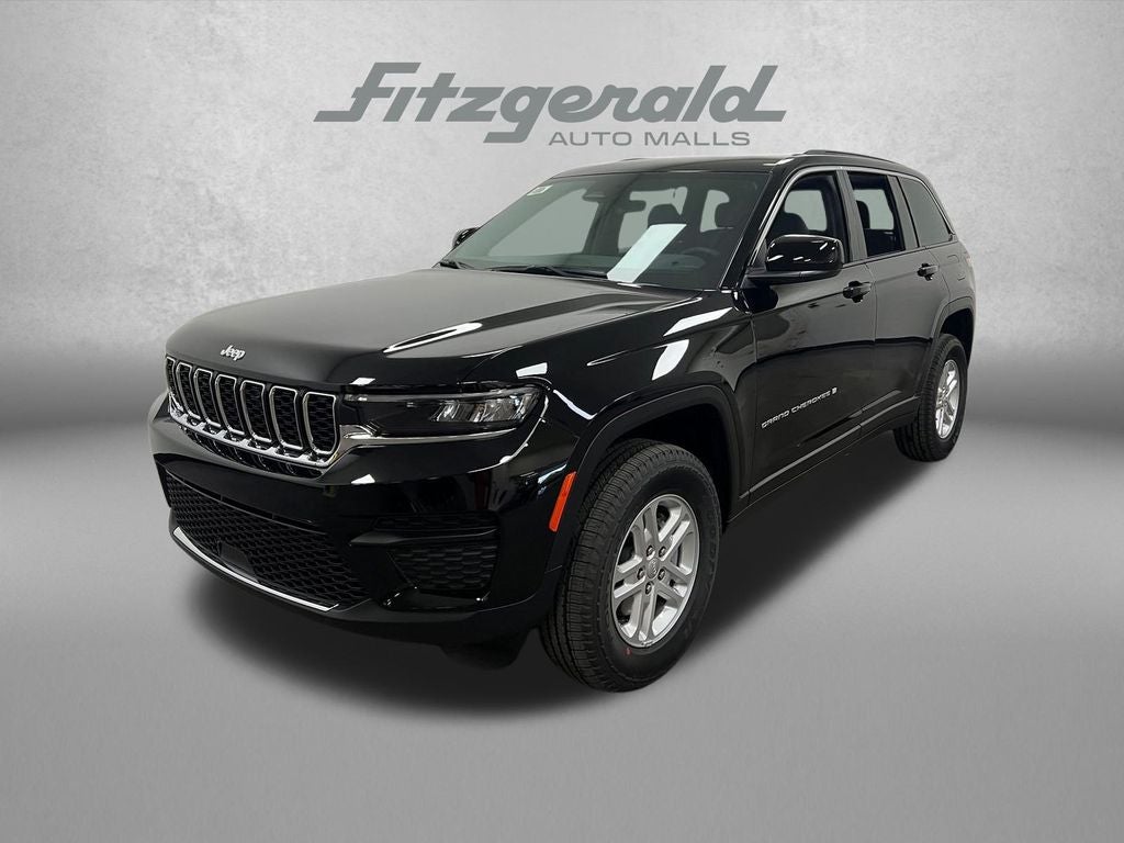 2025 Jeep Grand Cherokee GRAND CHEROKEE LAREDO 4X2
