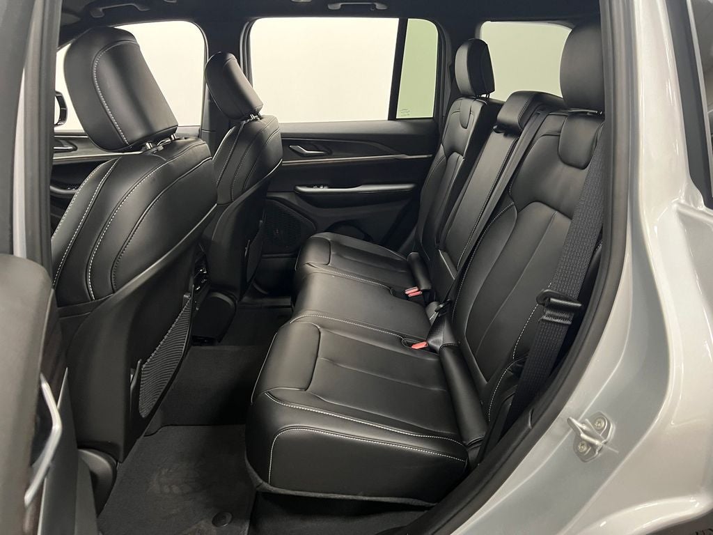 2025 Jeep Grand Cherokee GRAND CHEROKEE LIMITED 4X2